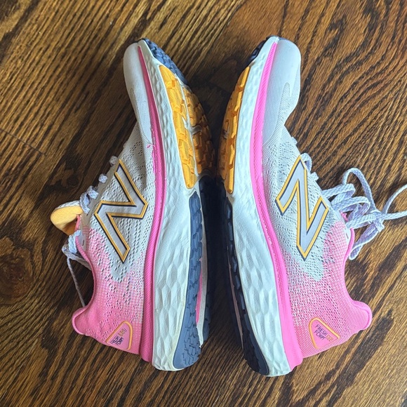 New Balance Pink and Gray Athletic Shoes - Picture 5 of 7